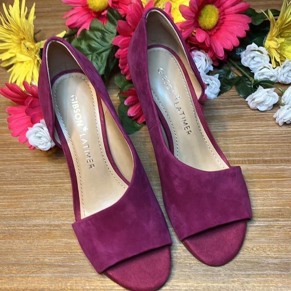 GIBSON latimer fuchsia suede peep toe heel size 6.5M
